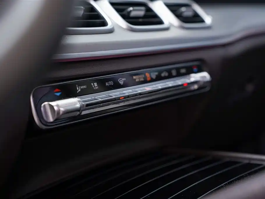 Mercedes-Benz GLE 2020 — фото 17