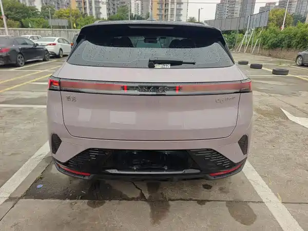 Lynk & Co 06 EM-P 2023