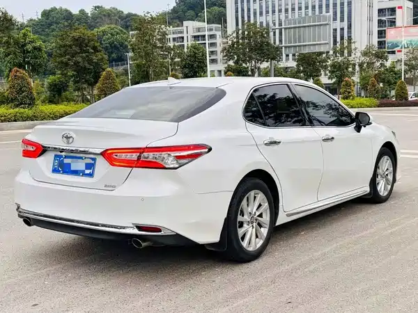 Toyota Camry 2023