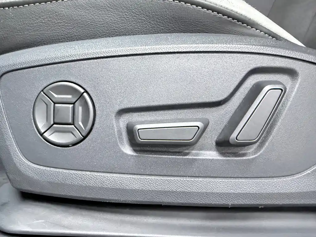 Audi Q3 2022 — фото 20