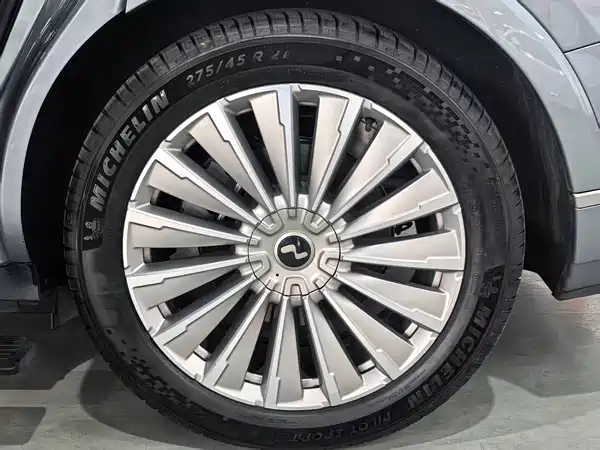 Onvo L90 2025