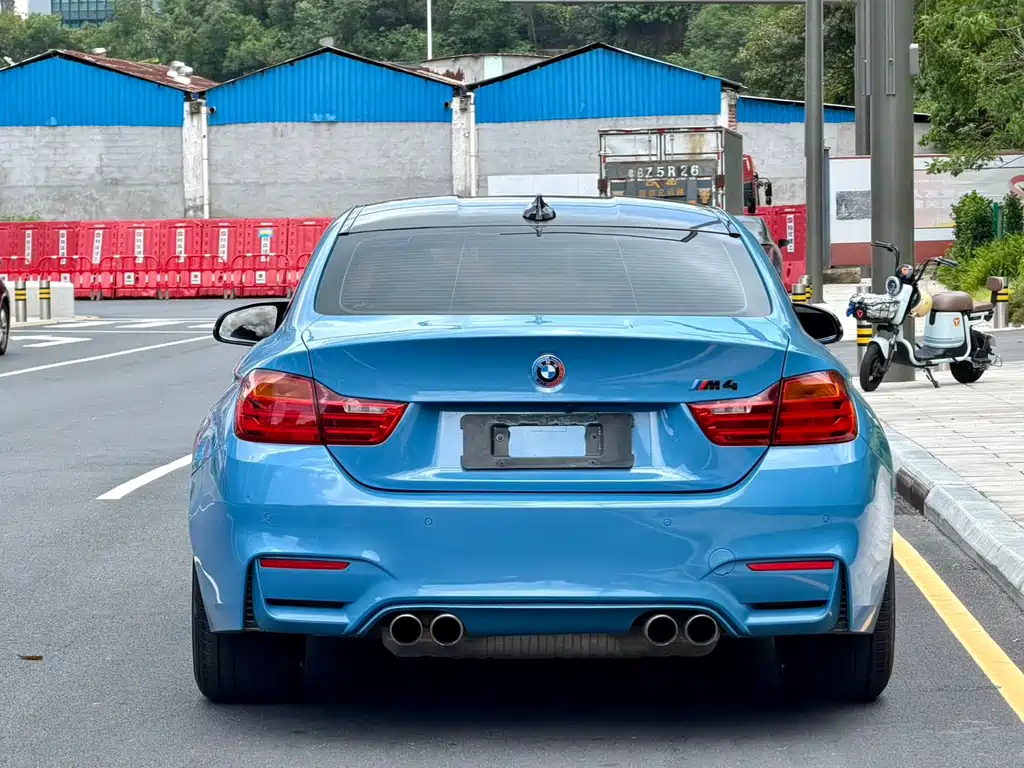BMW M4 2015 — фото 4