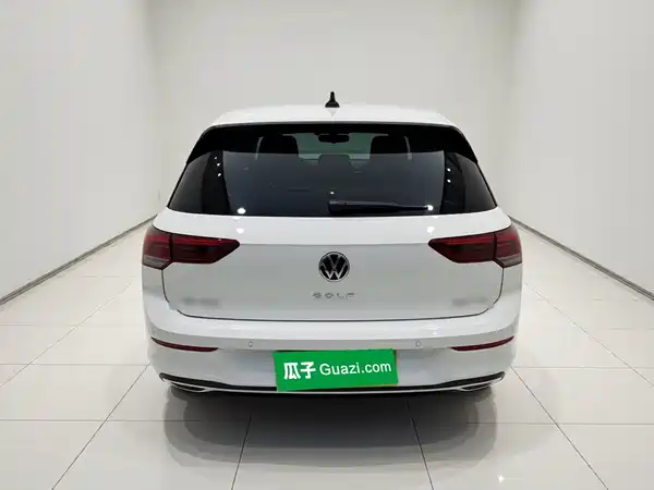 Volkswagen Golf 2022