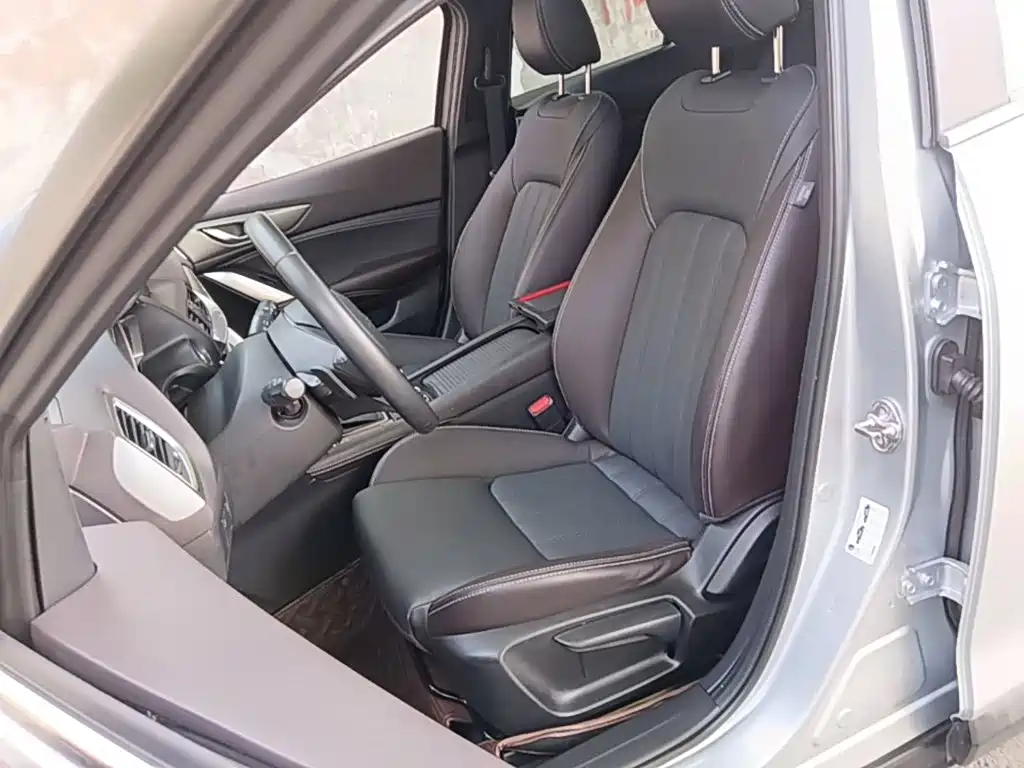 Mazda CX-4 2016 — фото 15