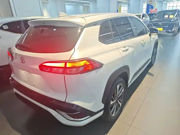 Toyota Frontlander 2023