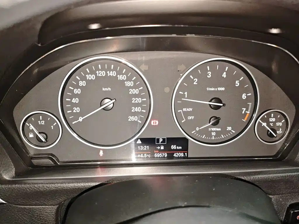 BMW 3 Series 2016