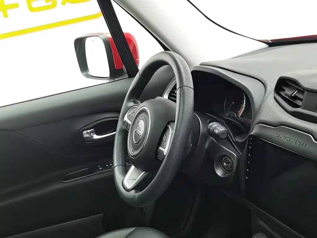 Jeep Renegade 2021 — фото 22