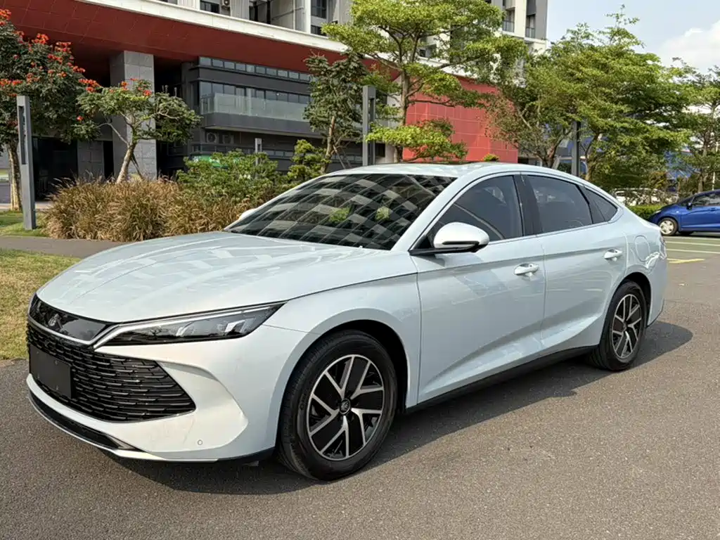 BYD Qin L 2025 — фото 2