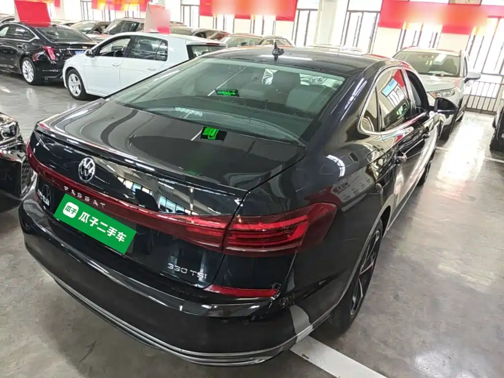 Volkswagen Passat 2024