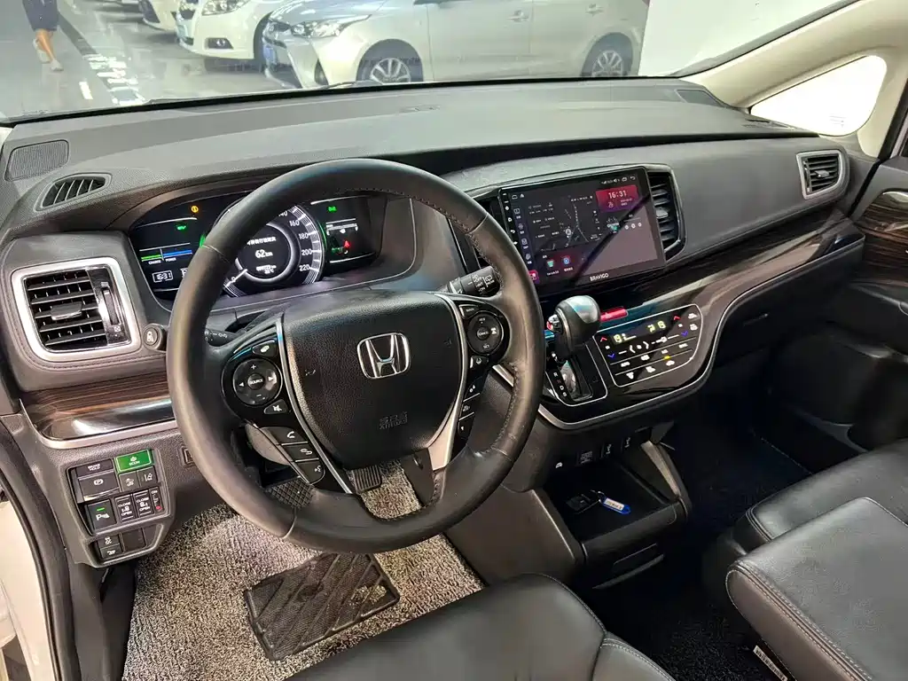 Honda Odyssey 2019 — фото 4