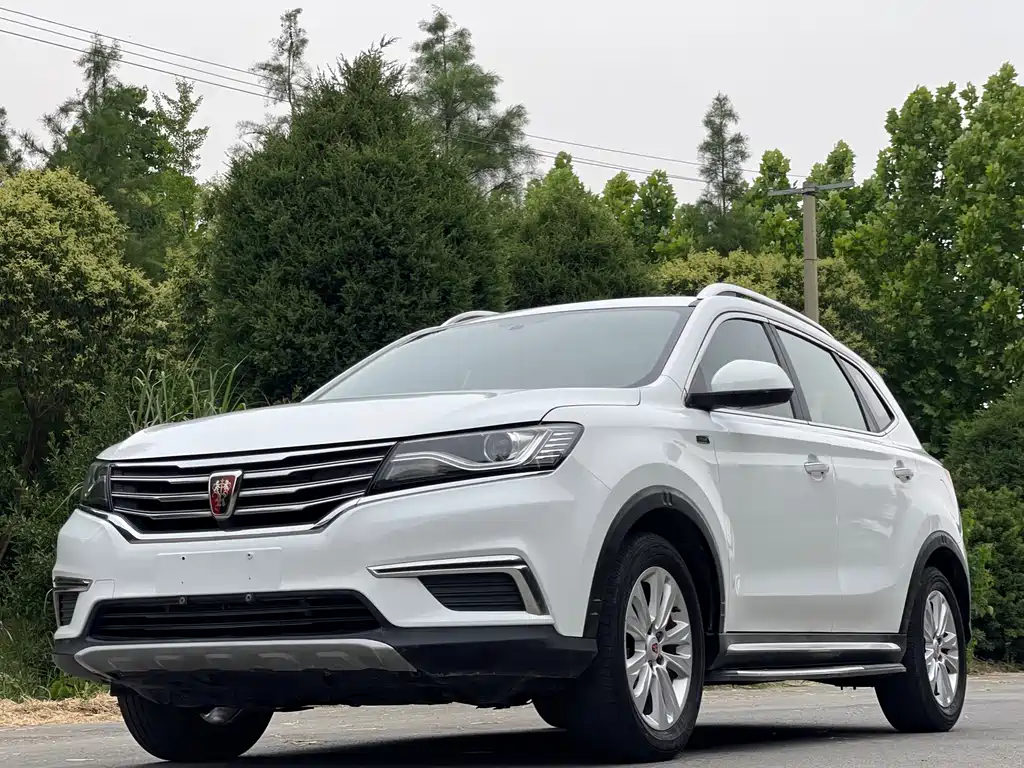 Roewe RX5 2016 — фото 1