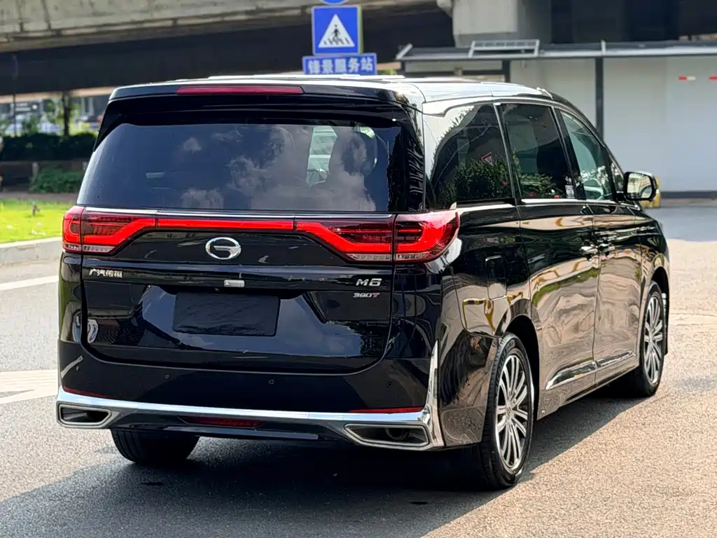 GAC Trumpchi M8 2022 — фото 17