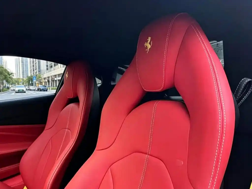 Ferrari F8 2020 — фото 5