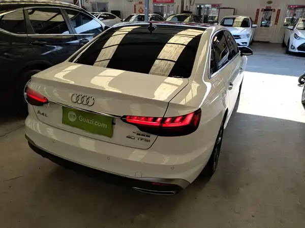 Audi A4L 2023