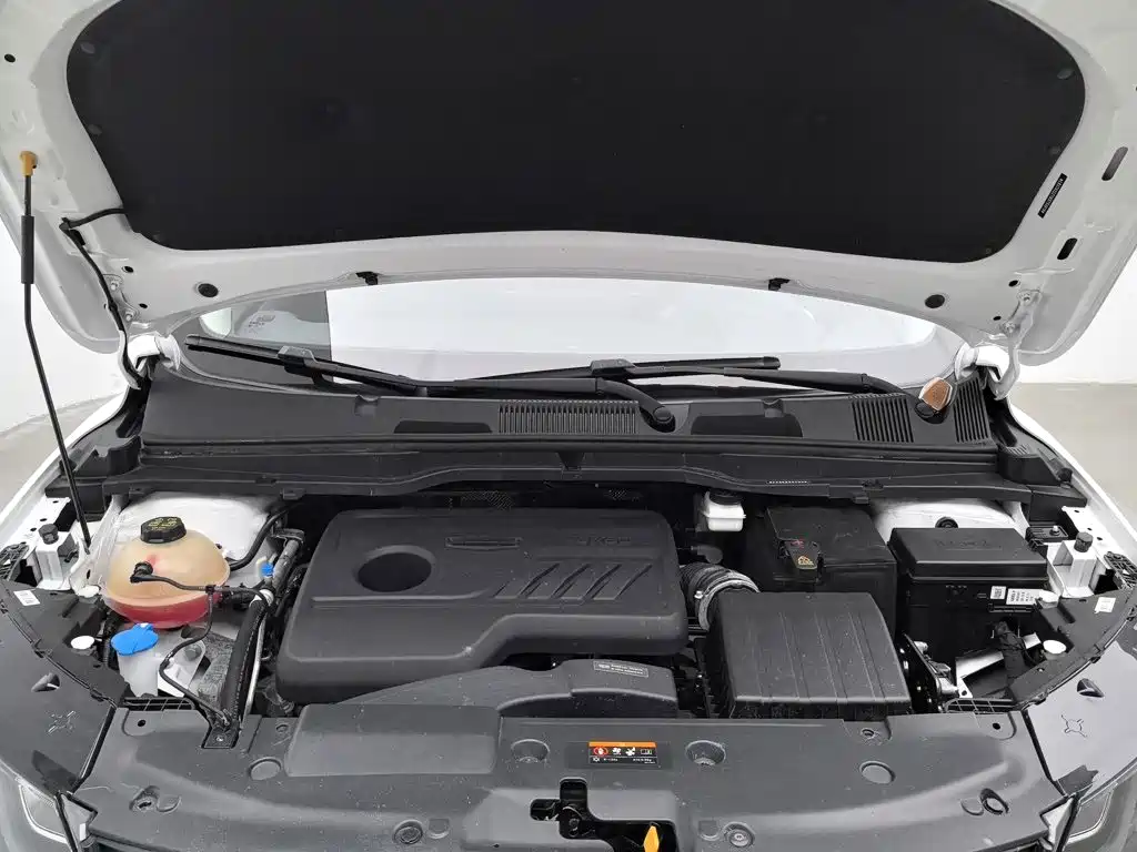 Geely Binyue 2022