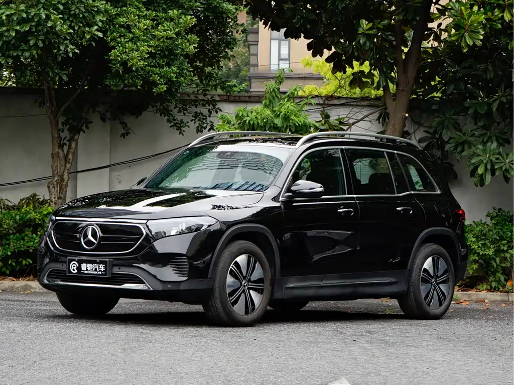 Mercedes-Benz EQB 2023
