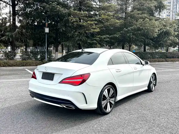 Mercedes-Benz CLA 2018