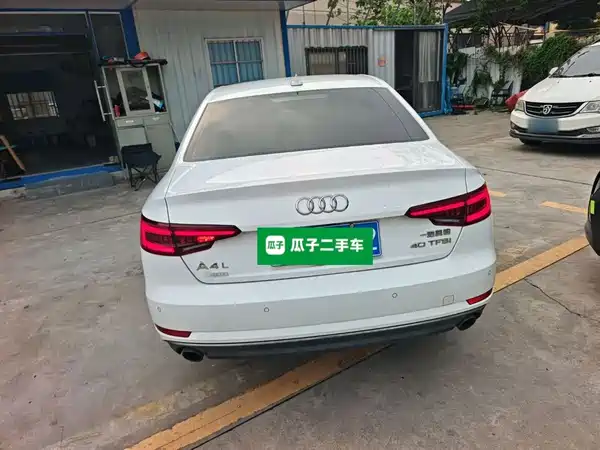 Audi A4L 2019