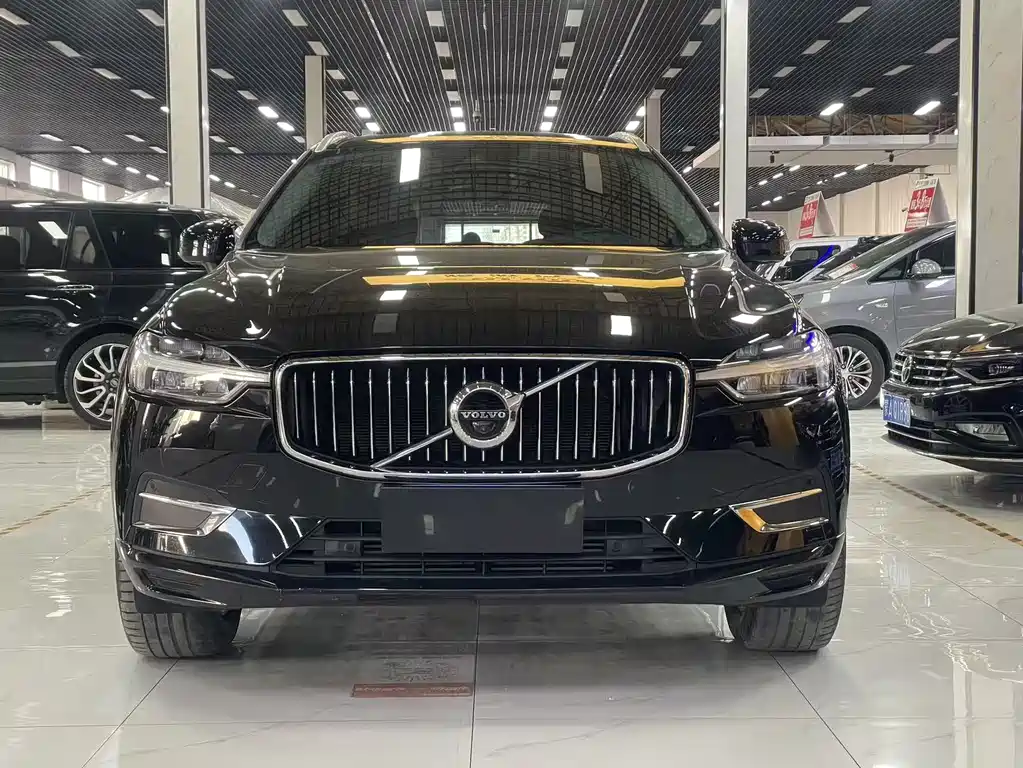 Volvo XC60 2020 — фото 2