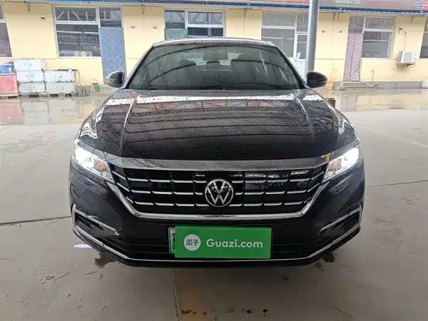 Volkswagen Passat Plug-In Hybrid 2019