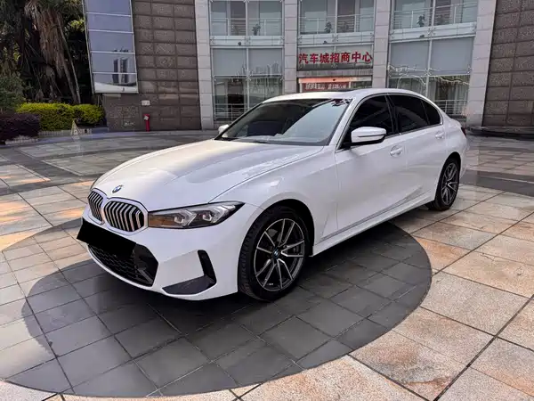 BMW 3 Series 2023