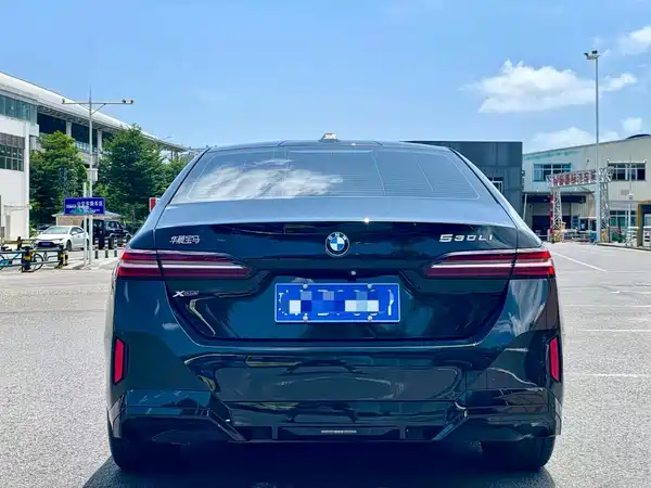 BMW 5 Series 2026
