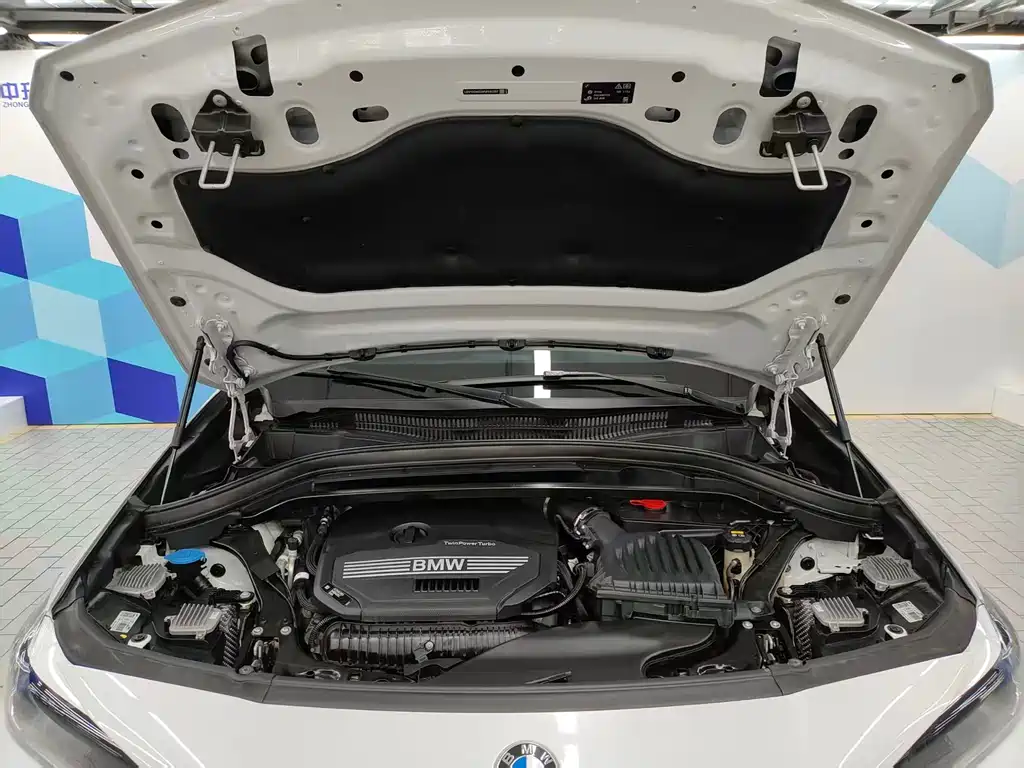 BMW X2 2020 — фото 21