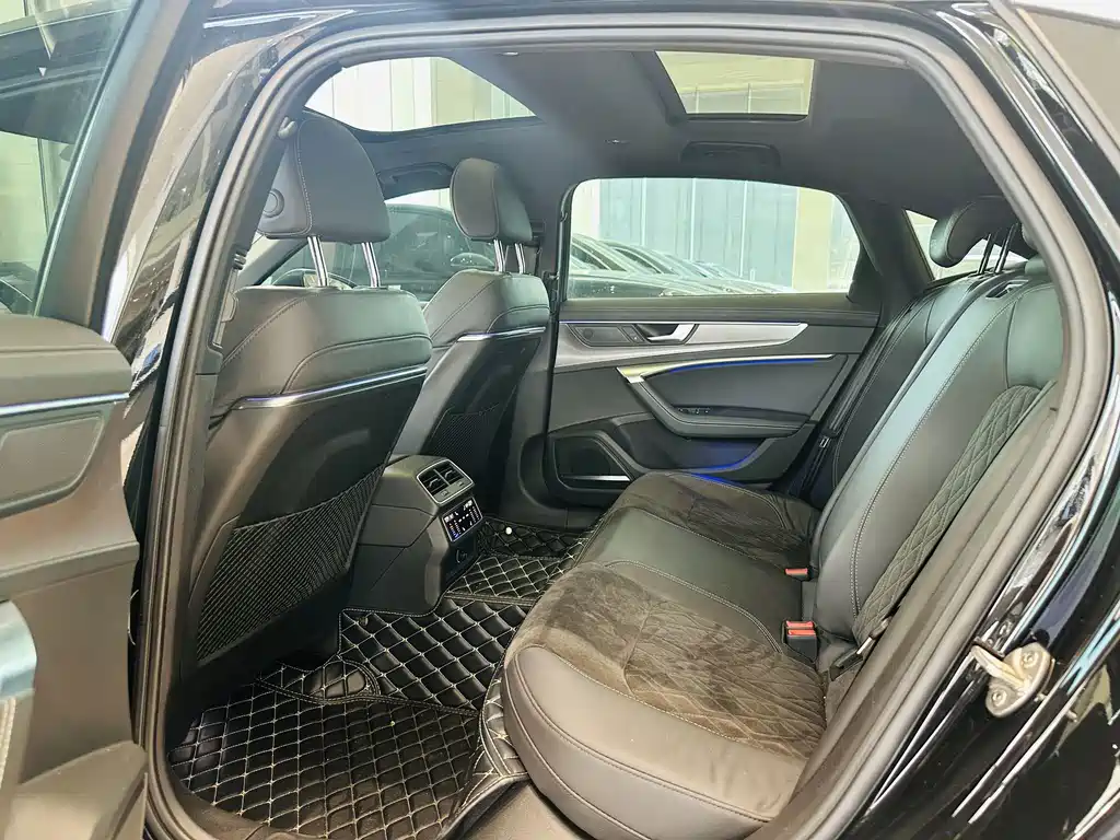 Audi A6L 2021