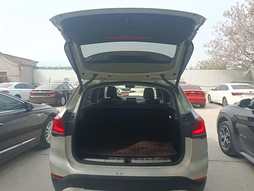 BMW X1 2020 — фото 15