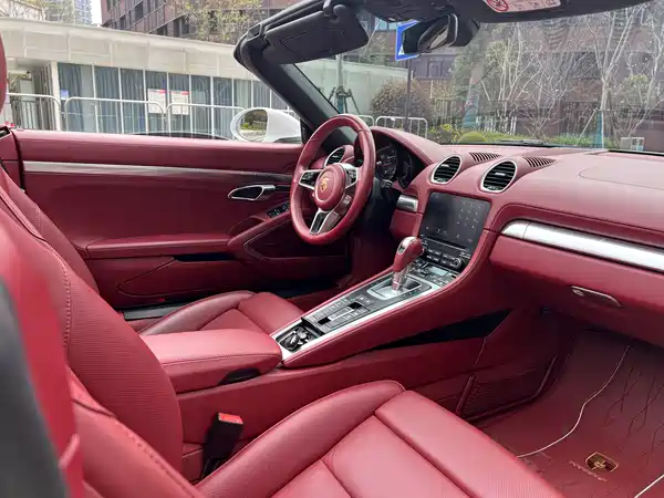 Porsche 718 2022