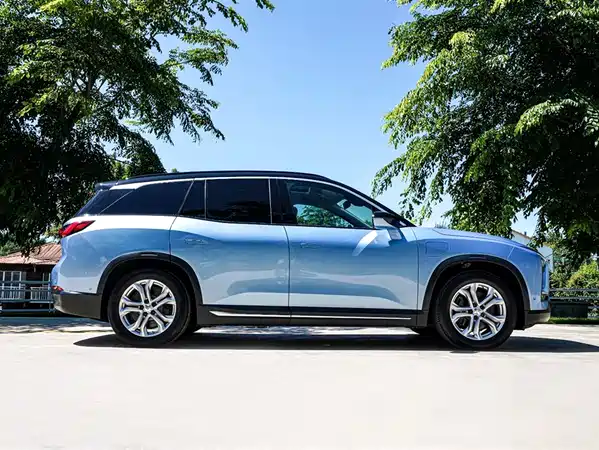 NIO ES8 2018