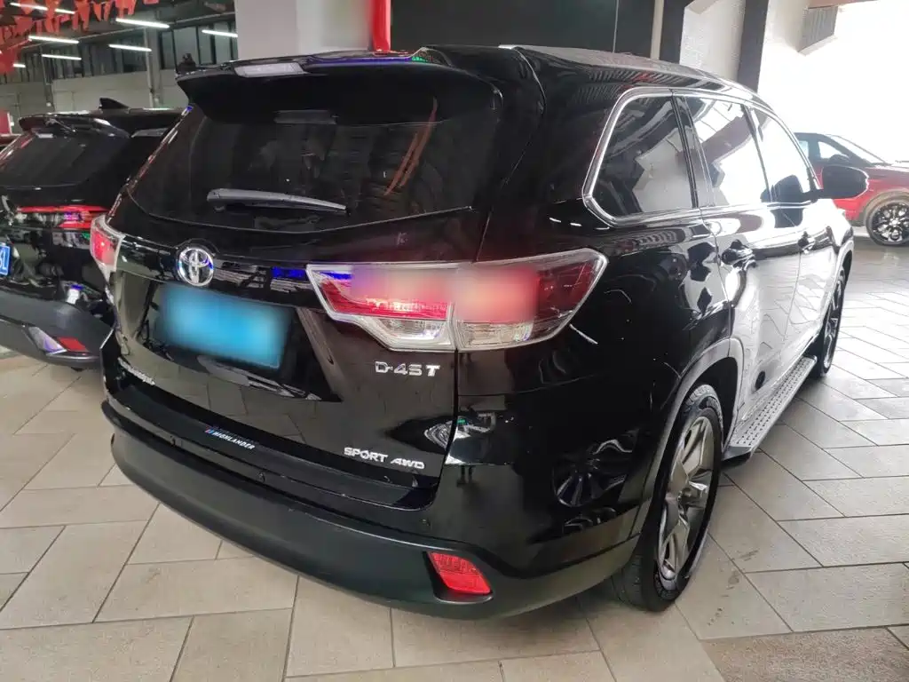 Toyota Highlander 2016