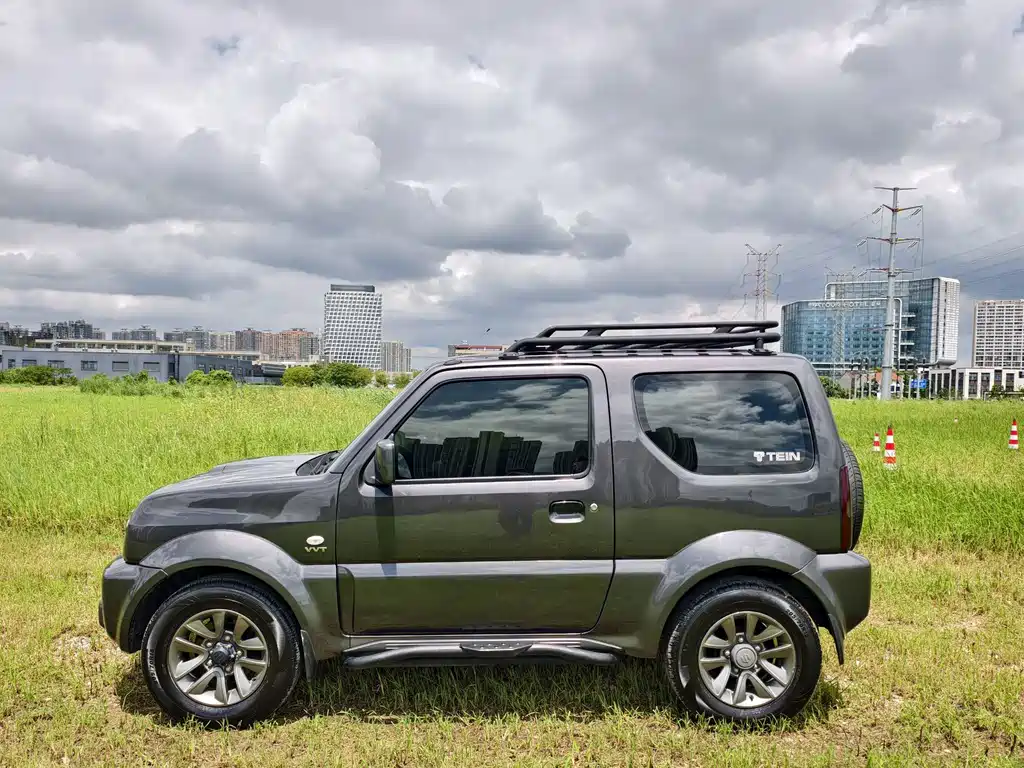 Suzuki Jimny 2016 — фото 8