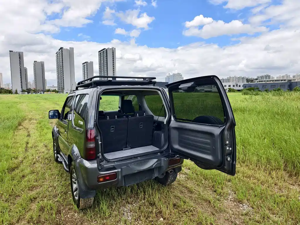 Suzuki Jimny 2016 — фото 20