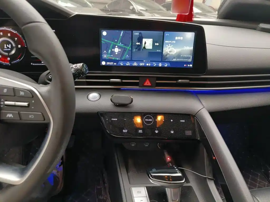 Hyundai Elantra 2021