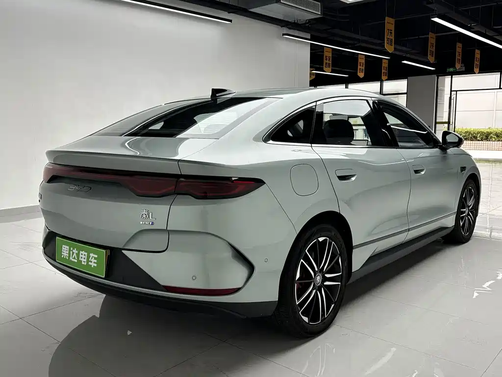 BYD Qin L 2025 — фото 8