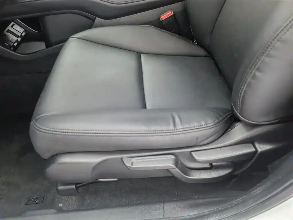 Honda Vezel 2015 — фото 20