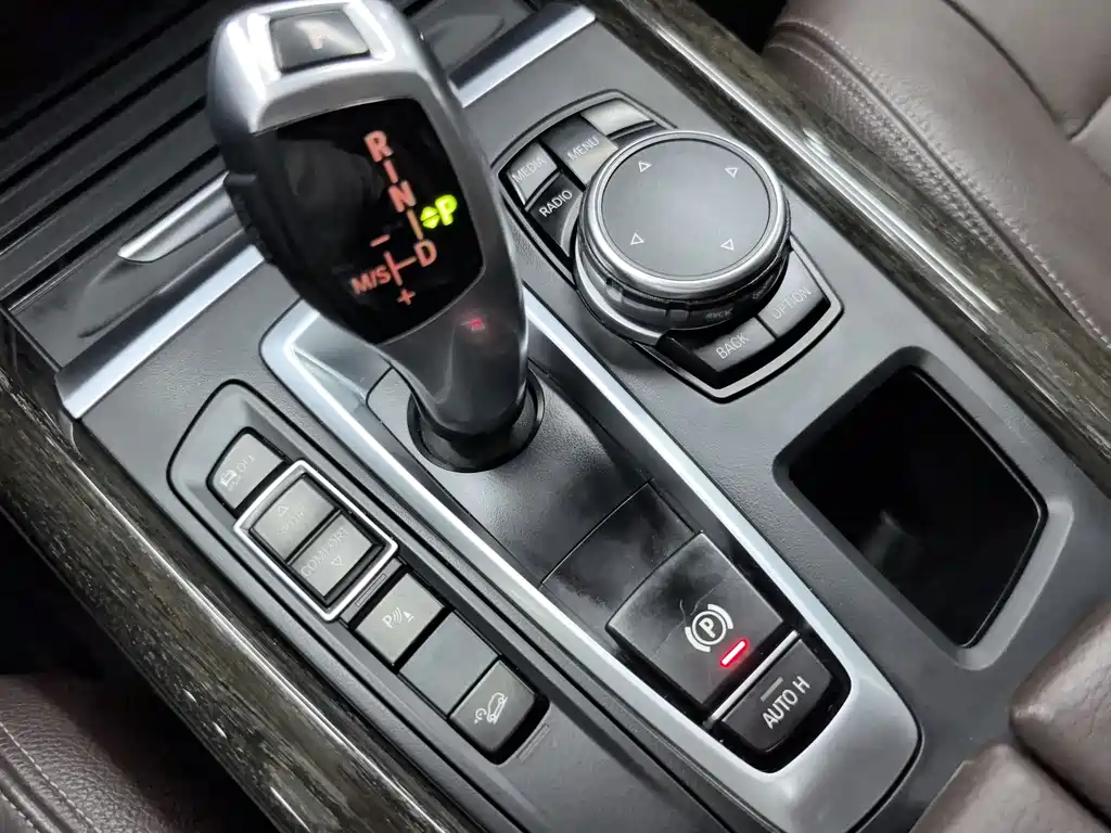 BMW X5 2015 — фото 12