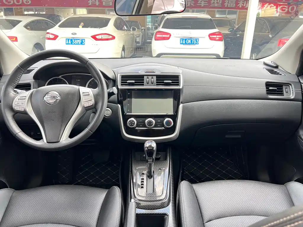 Nissan Tiida 2021 — фото 17