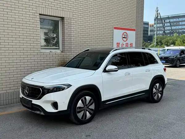 Mercedes-Benz EQB 2023