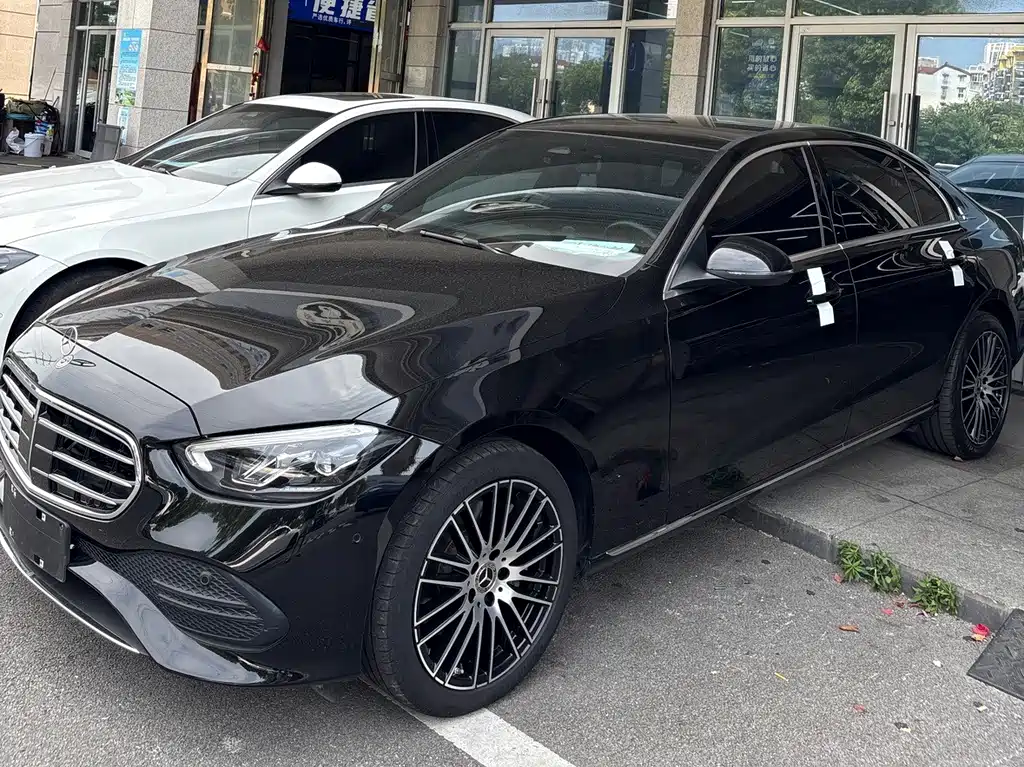 Mercedes-Benz C-Class 2023