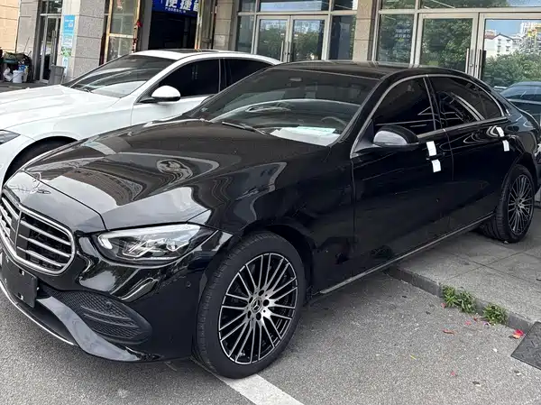 Mercedes-Benz C-Class 2023