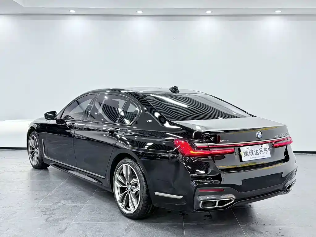 BMW 7 Series 2018 — фото 4