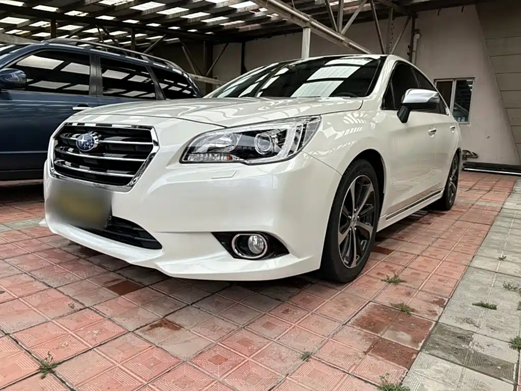 Subaru Legacy 2017