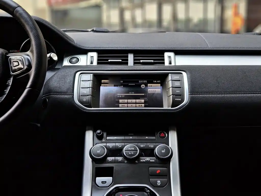 Land Rover Range Rover Evoque 2014 — фото 6
