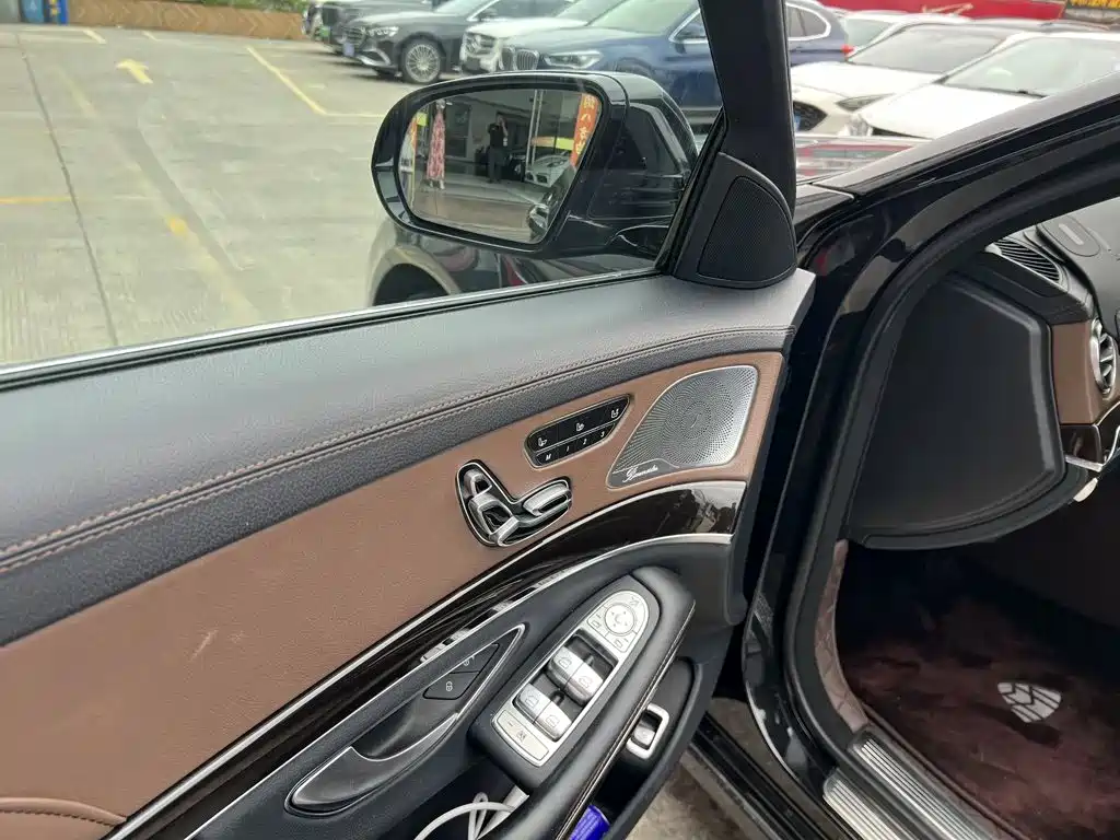 Mercedes-Benz Maybach S-Class 2019 — фото 9