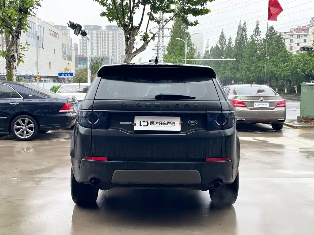Land Rover Discovery Sport 2018 — фото 8