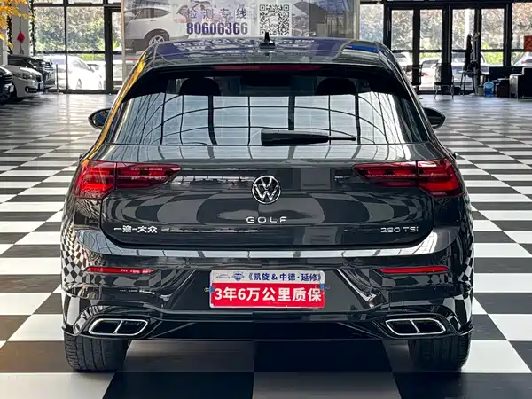 Volkswagen Golf 2022