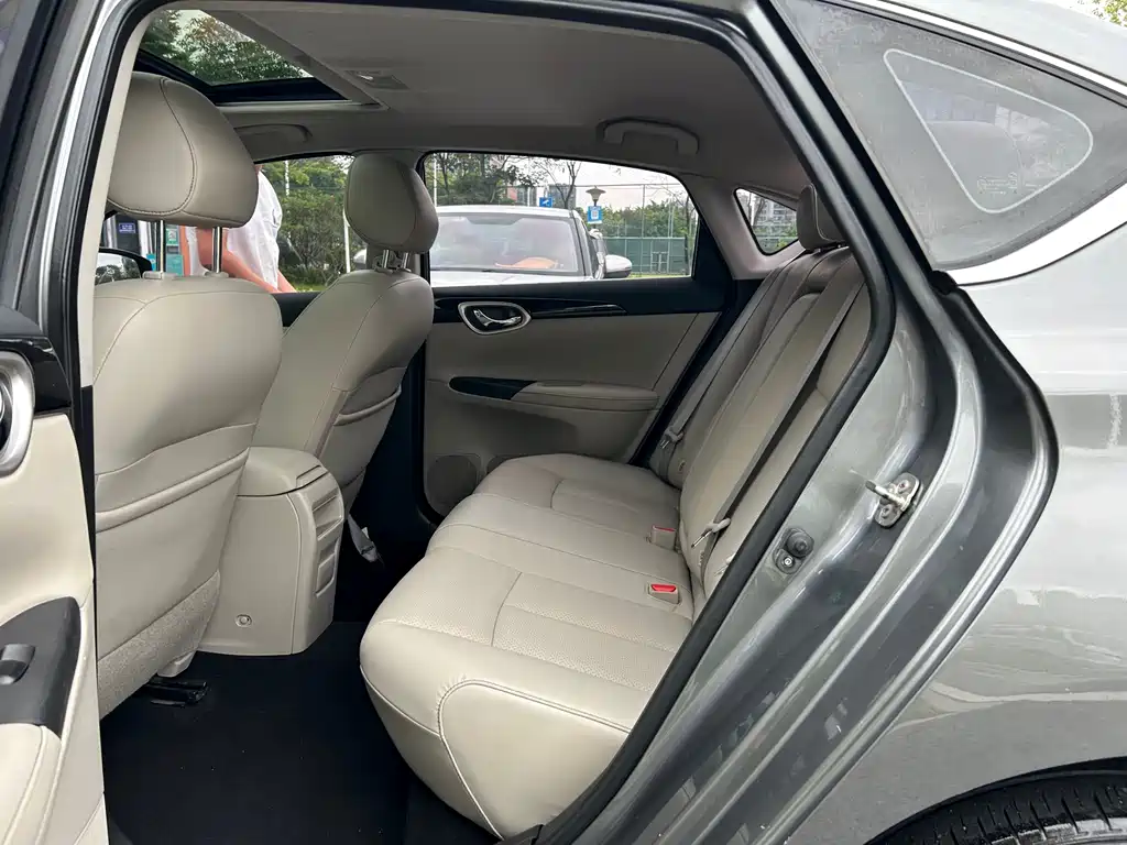 Nissan Sylphy 2019 — фото 12