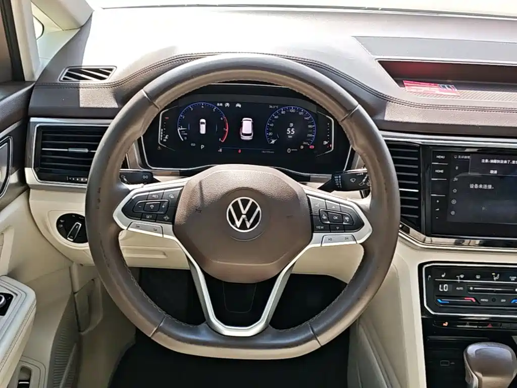 Volkswagen Viloran 2020 — фото 11